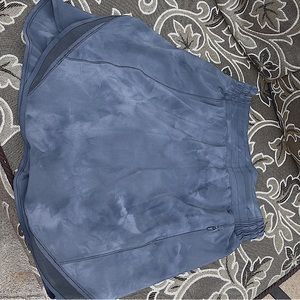 Lululemon size 2 gray light camo skirt with built-in short